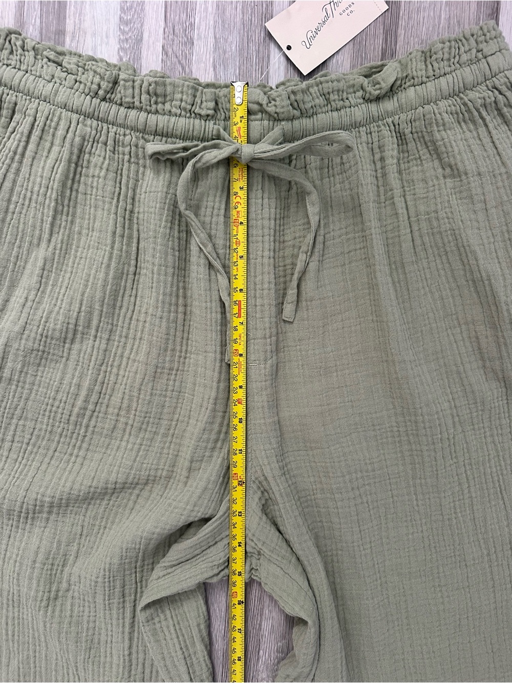 Universal Thread Women's Wide-Leg Cotton Gauze Pants – Size XL, Light Green - Picture 6 of 11